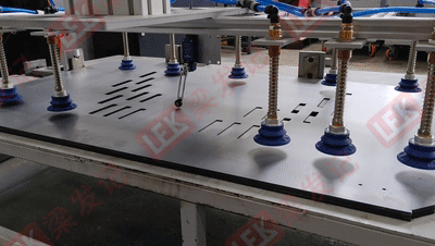 吸盤上料.gif